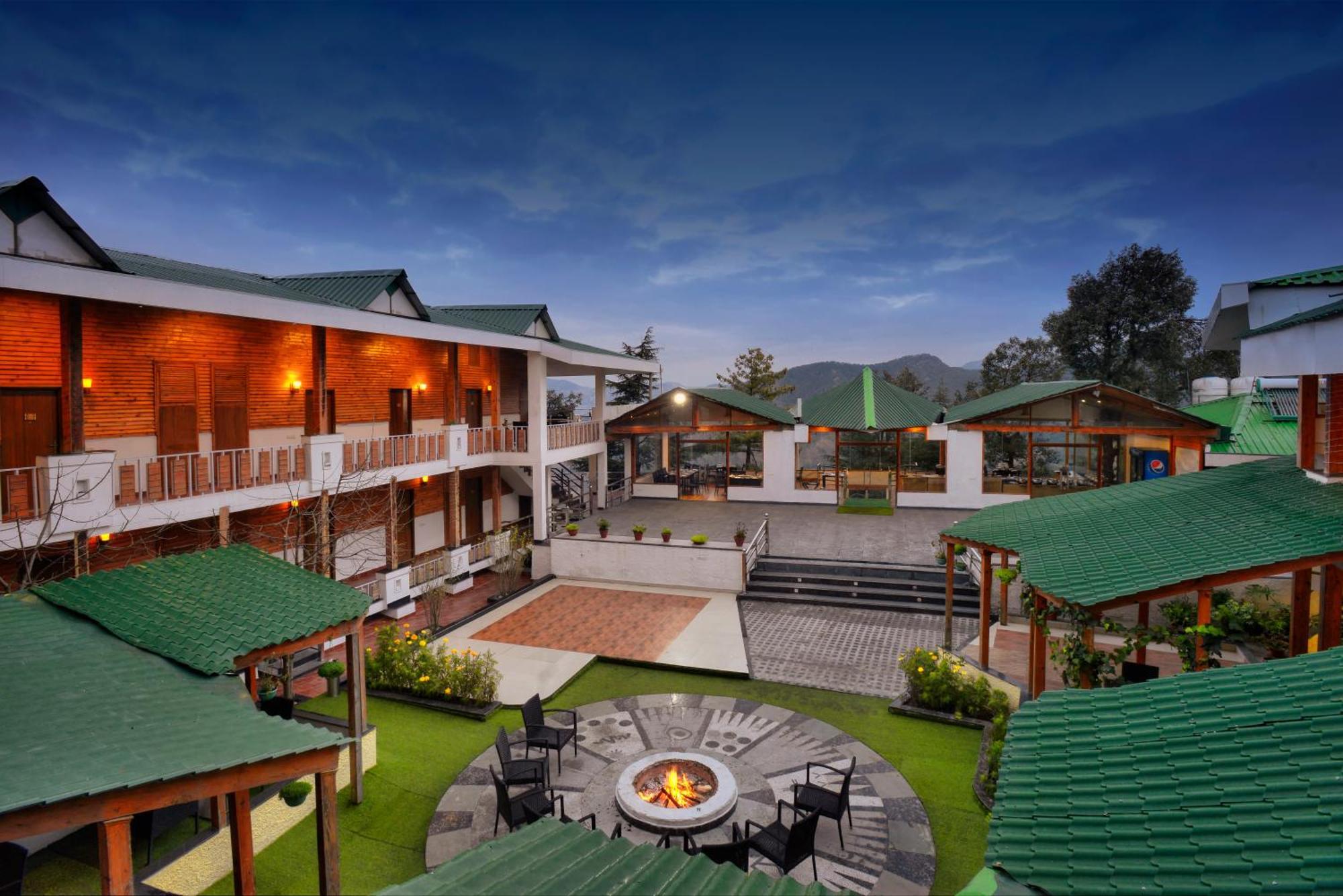 Treehouse Chail Villas Luaran gambar