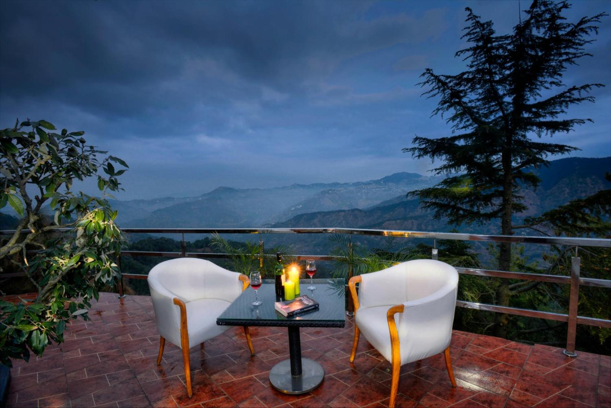 Treehouse Chail Villas Luaran gambar